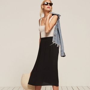 reformation daniela skirt in black size medium